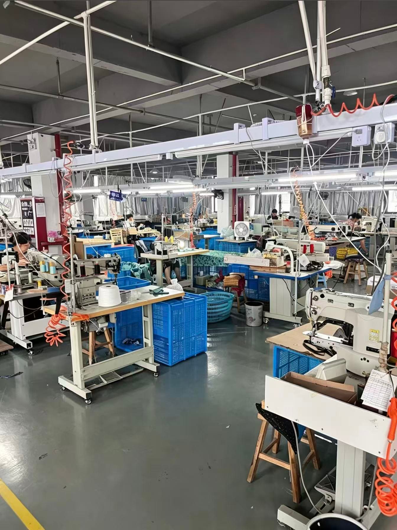 Pet product manufacturing partner workshop